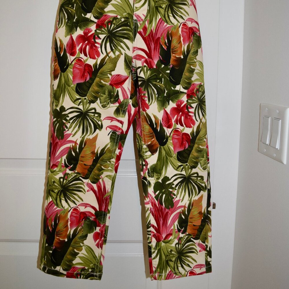 Soft Brushed Chino Stretch Capris, Tropical Print Size 4